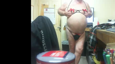 Snapshot of popstarbiker chatting on January 28, 4:08 pm Pop online show from January 28, 4:08 pm