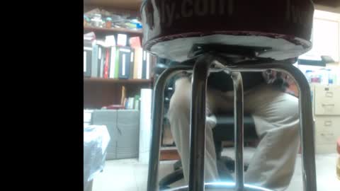 Snapshot of popstarbiker chatting on February 5, 12:49 pm Pop online show from February 5, 12:49 pm