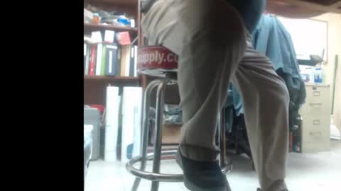 Snapshot of popstarbiker chatting on March 3, 12:48 pm Pop online show from March 3, 12:48 pm