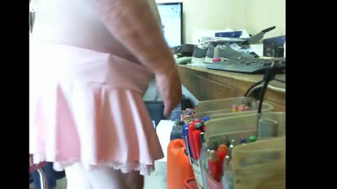 Pop online show from February 22, 2:04 pm