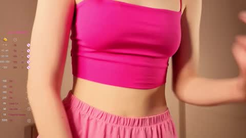 Snapshot of popy_star chatting on November 11, 9:26 pm Agnes online show from November 11, 9:26 pm