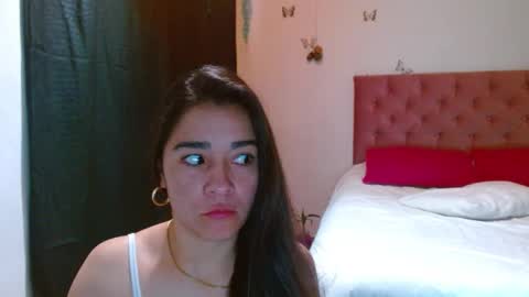 Snapshot of porcelainlux chatting on January 26, 11:06 am porcelainlux online show from January 26, 11:06 am