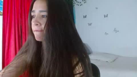 Snapshot of porcelainlux chatting on February 24, 7:52 pm porcelainlux online show from February 24, 7:52 pm