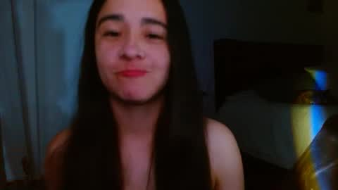 Snapshot of porcelainlux chatting on October 13, 12:54 am porcelainlux online show from October 13, 12:54 am