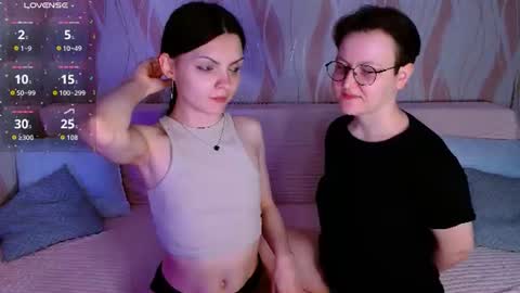 Ana and Tati online show from June 13, 6:50 pm