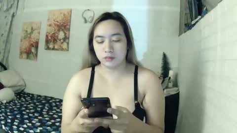 pornstarshaina online show from December 31, 3:09 pm