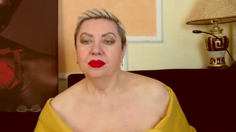 Snapshot of posh_lady chatting on May 26, 7:54 pm LADY POSH online show from May 26, 7:54 pm