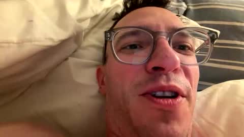 postalboy101 online show from May 18, 2:40 am