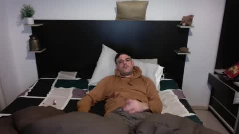 Snapshot of potter8865 chatting on February 9, 6:34 pm Josh online show from February 9, 6:34 pm