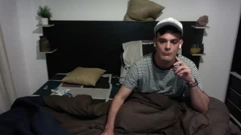Snapshot of potter8865 chatting on May 17, 2:13 pm Josh online show from May 17, 2:13 pm