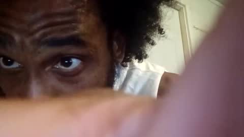 Snapshot of poundgame0710 chatting on September 15, 11:27 pm PipeLayerPlayer007 online show from September 15, 11:27 pm