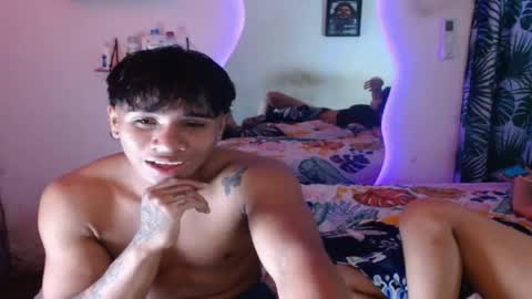 Snapshot of power_hot18 chatting on October 26, 5:46 am ALEX Y ALEXA online show from October 26, 5:46 am