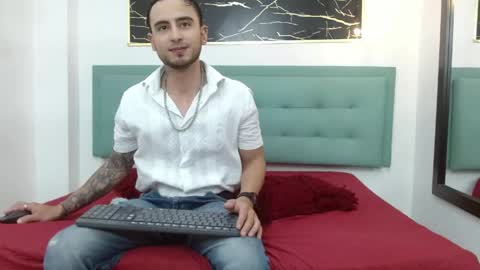   online show from May 3, 3:45 am