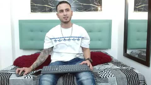   online show from May 17, 3:26 am