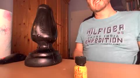 Snapshot of pp_anal_whore chatting on September 16, 1:06 am Tom PP online show from September 16, 1:06 am