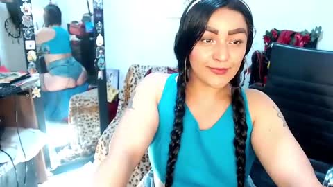 Snapshot of ppepittaaredd chatting on December 24, 7:55 pm maryana online show from December 24, 7:55 pm