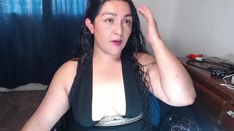 Snapshot of ppepittaaredd chatting on April 27, 7:23 pm maryana online show from April 27, 7:23 pm