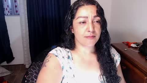 Snapshot of ppepittaaredd chatting on May 4, 10:44 am maryana online show from May 4, 10:44 am