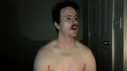 Snapshot of pphoto_95 chatting on January 15, 4:47 am Redd online show from January 15, 4:47 am