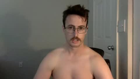 Snapshot of pphoto_95 chatting on February 21, 8:16 pm Redd online show from February 21, 8:16 pm