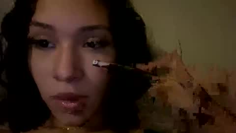 pr3ttynperla online show from December 15, 6:39 am