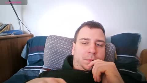 Snapshot of prdolac chatting on March 8, 8:22 am prdolac online show from March 8, 8:22 am