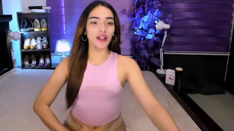 Snapshot of preciosa_banks69 chatting on November 29, 6:05 am preciosa_banks69 online show from November 29, 6:05 am