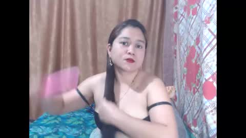 Snapshot of precious0088 chatting on May 28, 9:28 am precious0088 online show from May 28, 9:28 am