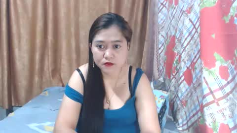 Snapshot of precious0088 chatting on June 7, 12:15 am precious0088 online show from June 7, 12:15 am