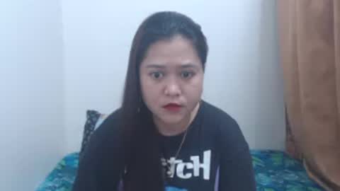 precious0088 online show from August 3, 2:43 am