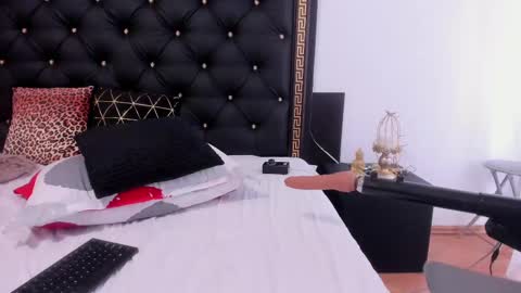 Ailyn online show from February 11, 11:43 am