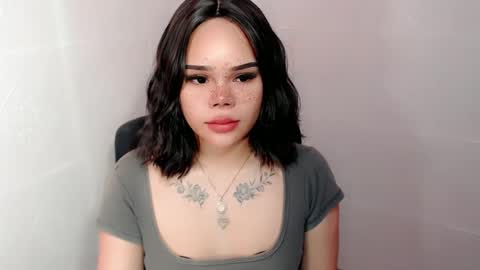 Snapshot of preciousangel69xxx chatting on January 31, 9:37 am MAXXINE online show from January 31, 9:37 am