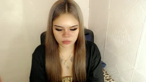 Snapshot of preciousangel69xxx chatting on February 17, 5:10 pm MAXXINE online show from February 17, 5:10 pm