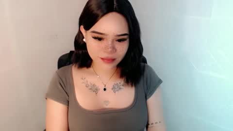 Snapshot of preciousangel69xxx chatting on October 3, 3:14 am MAXXINE online show from October 3, 3:14 am