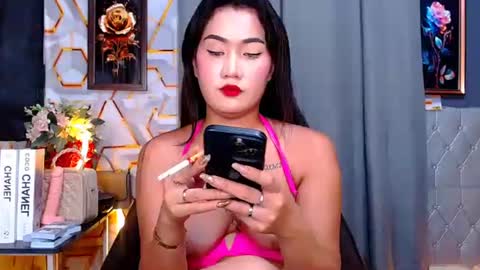 Francine online show from June 1, 7:37 pm