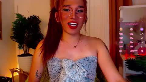 Snapshot of preciousrosedoll chatting on February 18, 7:04 am Rosedoll online show from February 18, 7:04 am