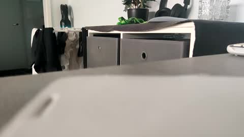 Snapshot of precummilker chatting on September 10, 5:51 am precummilker online show from September 10, 5:51 am