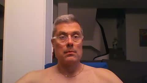 prendimisubito online show from May 26, 10:17 pm