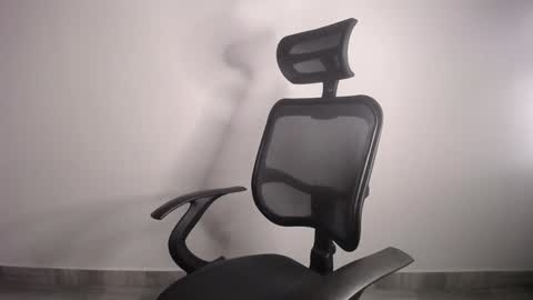 Plux online show from January 19, 5:26 am