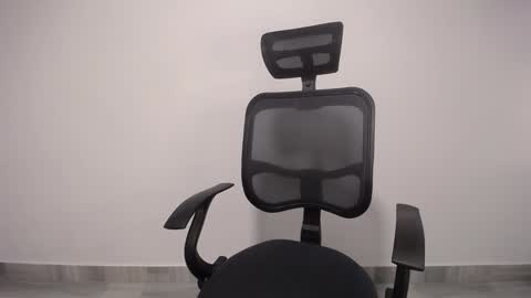 Plux online show from January 21, 4:10 am