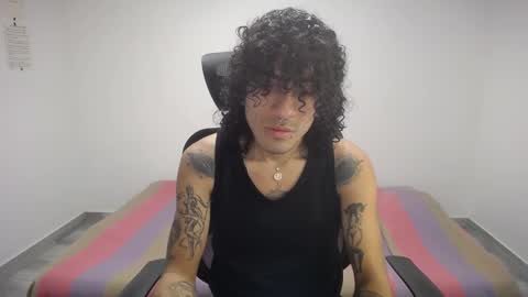 Plux online show from September 18, 4:53 pm