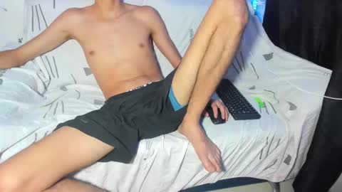 PRESSURE online show from October 6, 8:45 am