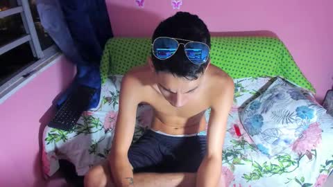 PRESSURE online show from February 13, 9:05 am