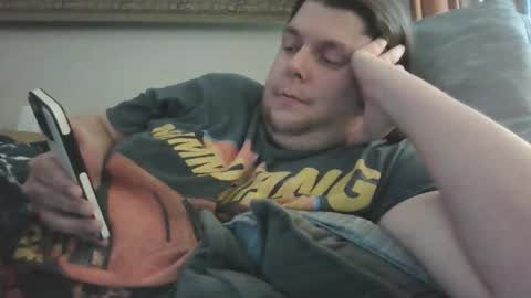 Snapshot of prestonhealy chatting on December 15, 6:01 pm prestonhealy online show from December 15, 6:01 pm