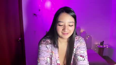 pretti scarlett online show from September 17, 12:12 am