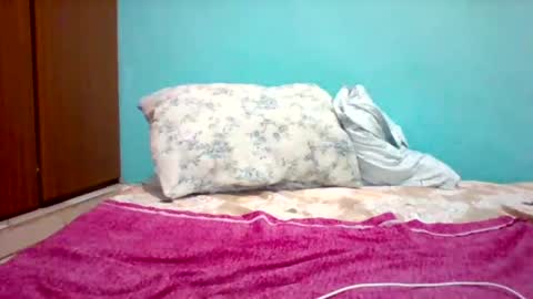 pretty253 online show from January 6, 8:18 pm