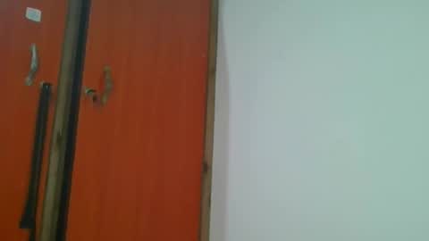 Snapshot of pretty__lisa chatting on February 12, 1:11 am pretty__lisa online show from February 12, 1:11 am