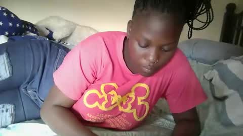 pretty_barbz online show from June 10, 7:07 am