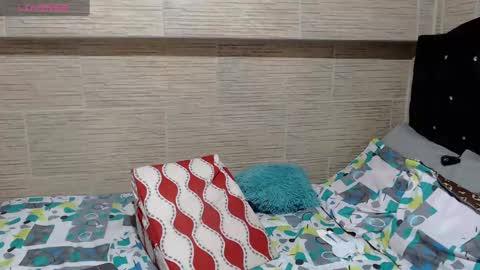 pretty_cristal22 online show from March 5, 12:38 am