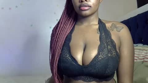Snapshot of pretty_daina3 chatting on July 12, 11:29 pm pretty_daina3 online show from July 12, 11:29 pm